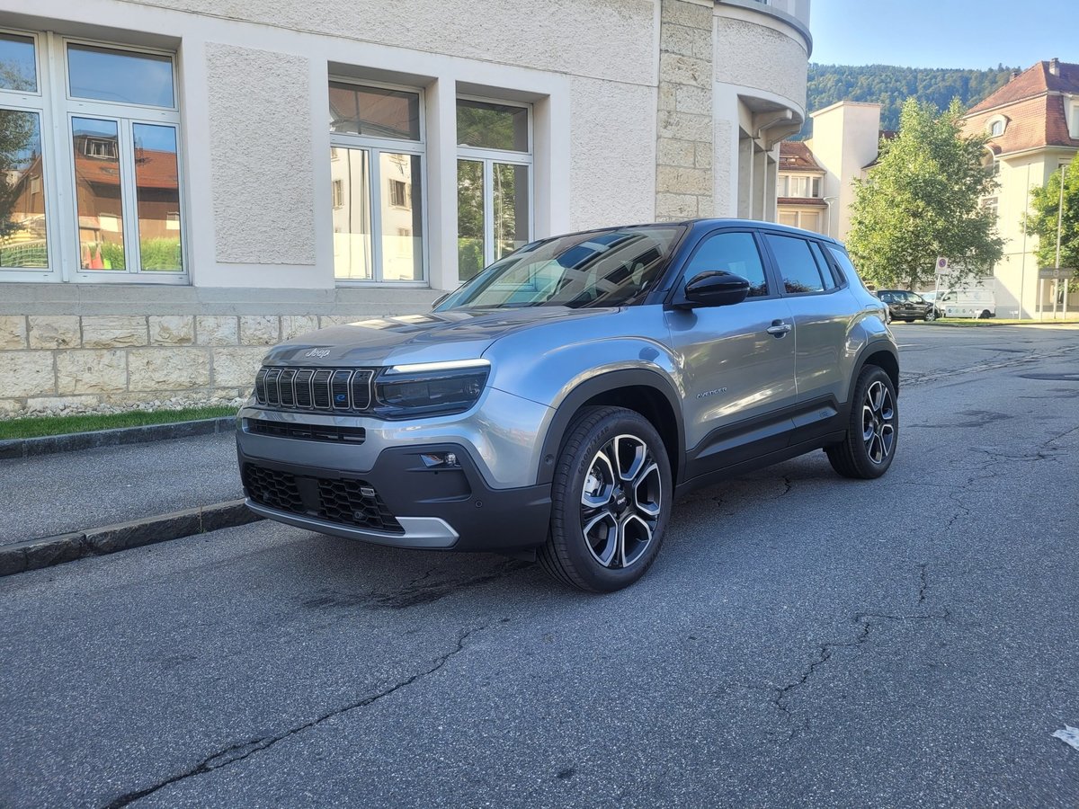 JEEP Avenger 54kWh Summit vorführwagen für CHF 41'900,