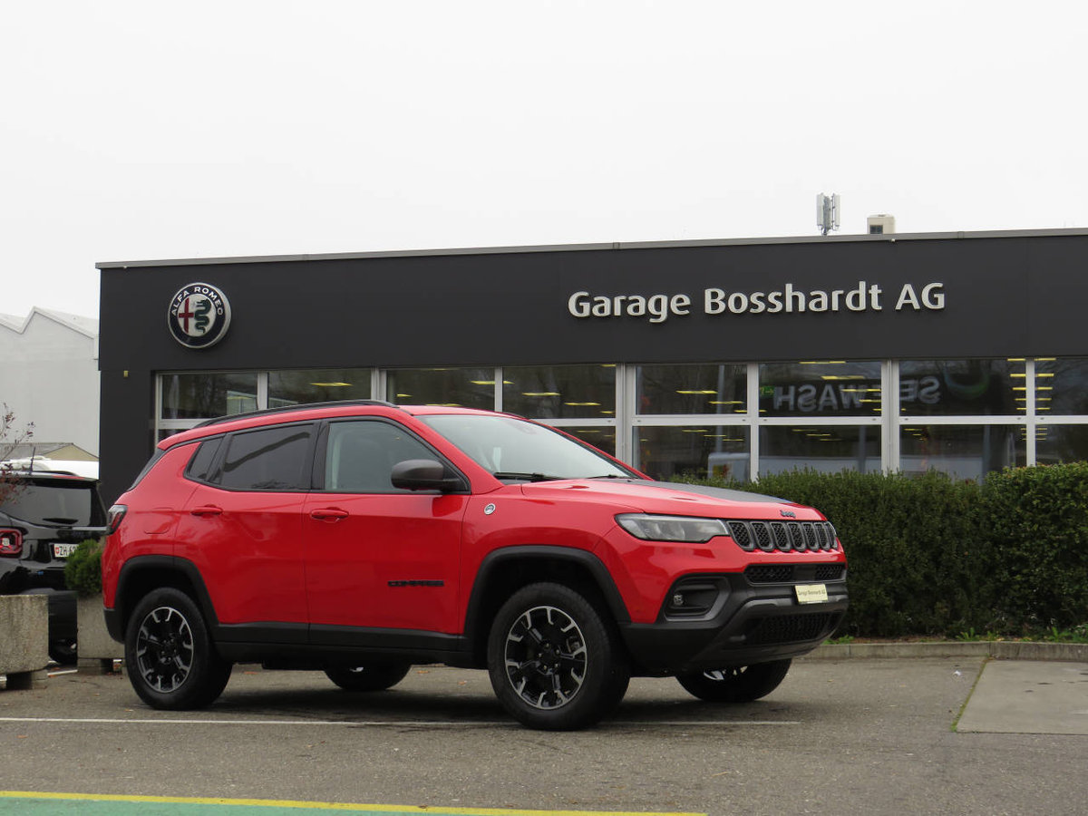 JEEP Compass 1.3 Trailhawk 4xe gebraucht für CHF 33'900,