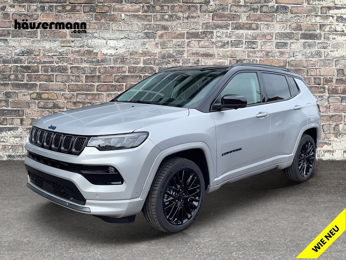 JEEP Compass 1.3 S Plus Sky 4xe vorführwagen für CHF 46'900,