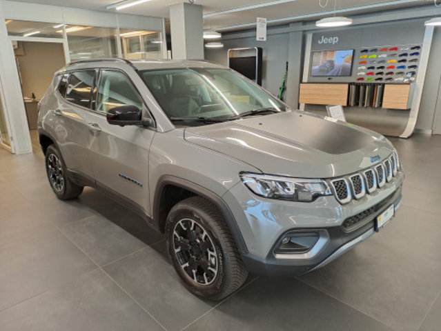 JEEP Compass 1.3PHEV Outdo AWD gebraucht für CHF 44'900,