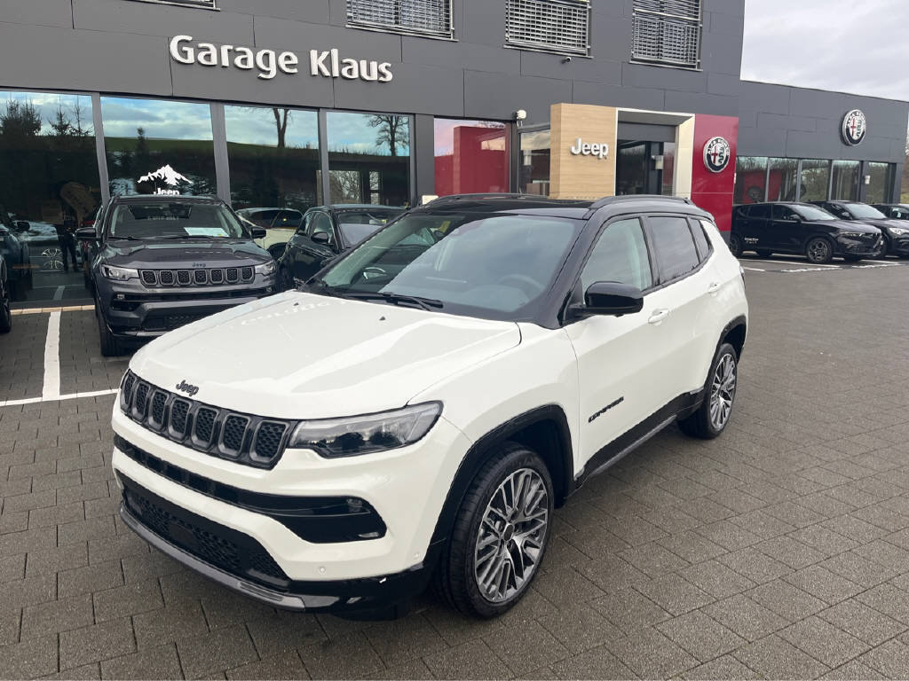 JEEP Compass 1.5 Turbo Summit vorführwagen für CHF 39'990,