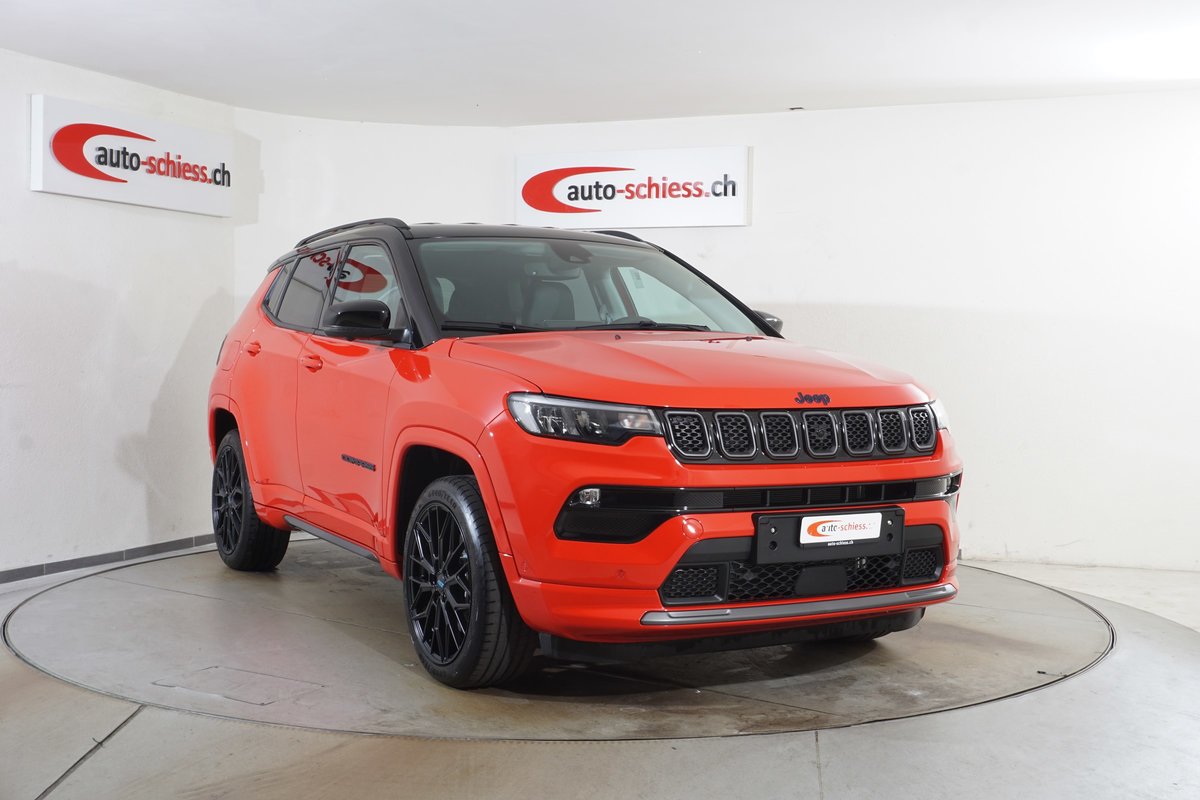 JEEP COMPASS 1.3 T PHEV S AWD Bi C neu für CHF 29'980,