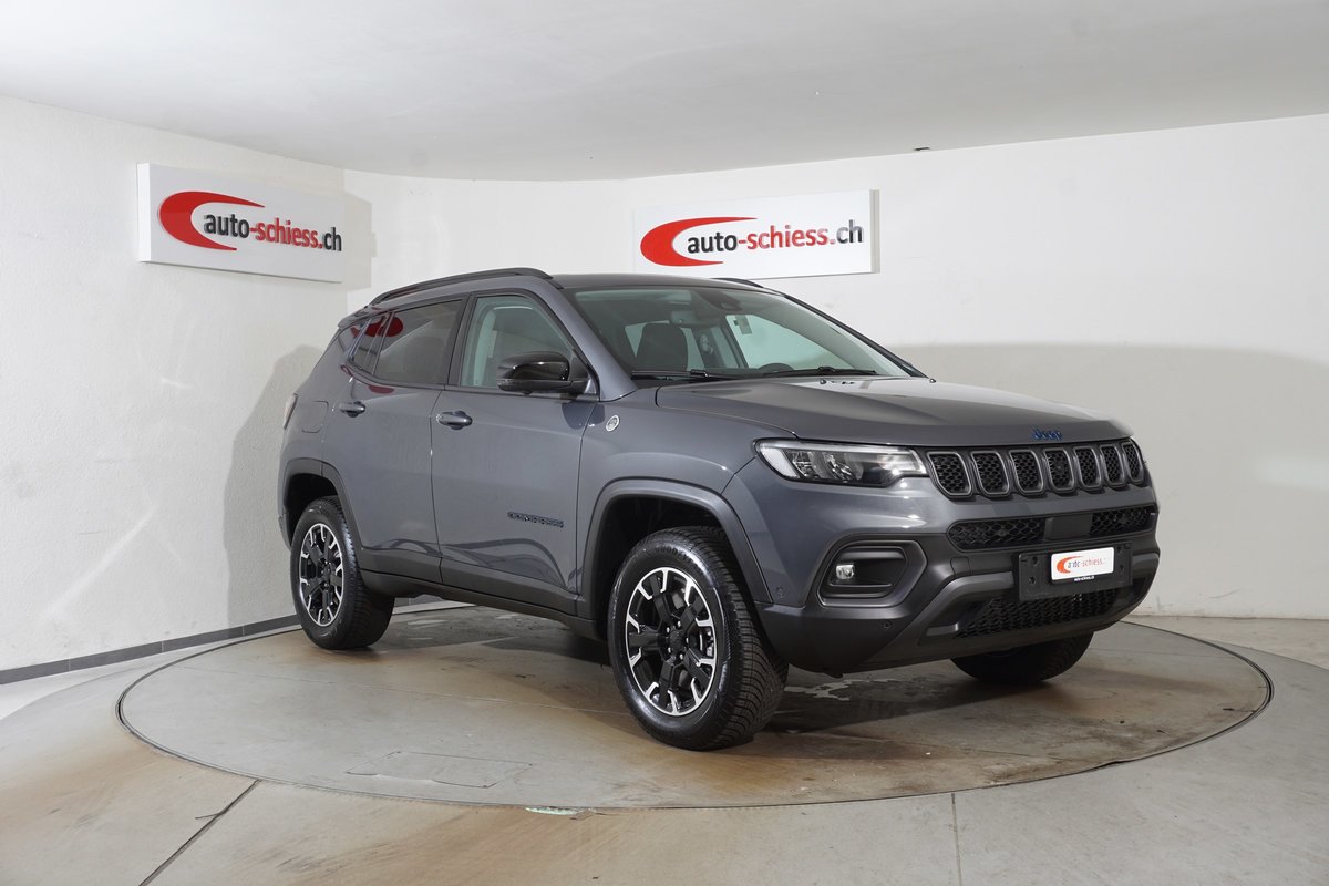 JEEP COMPASS 1.3 T PHEV Trailhawk neu für CHF 29'980,