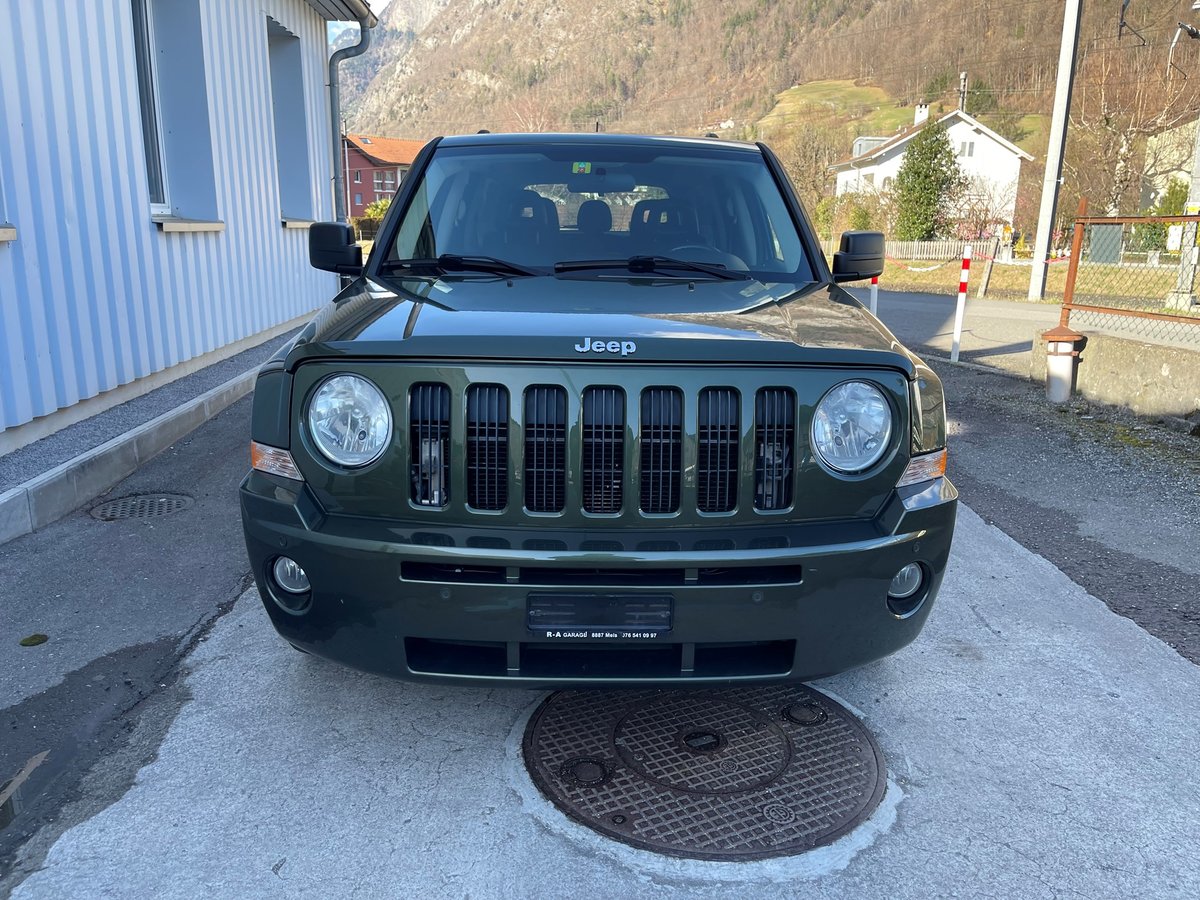 JEEP Patriot 2.4 Limited CVT gebraucht für CHF 8'900,