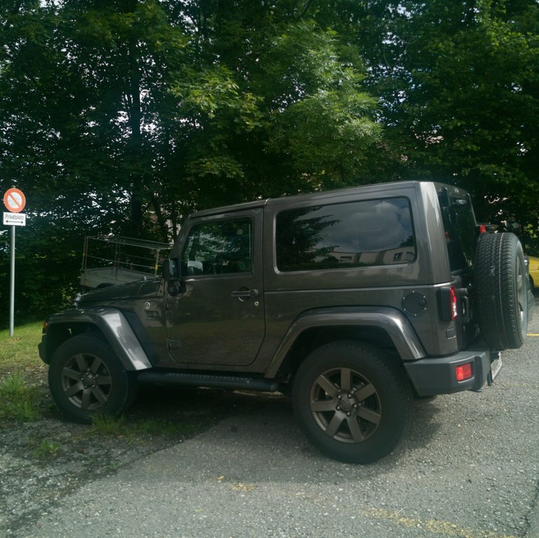 JEEP Wrangler 2.8 CRD Sport gebraucht für CHF 35'000,