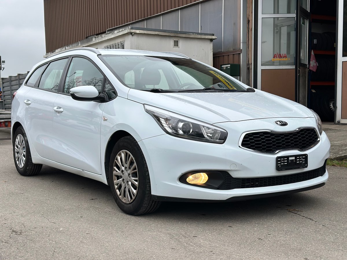 KIA Ceed Sportswagon 1.6 GDi Class gebraucht für CHF 4'999,