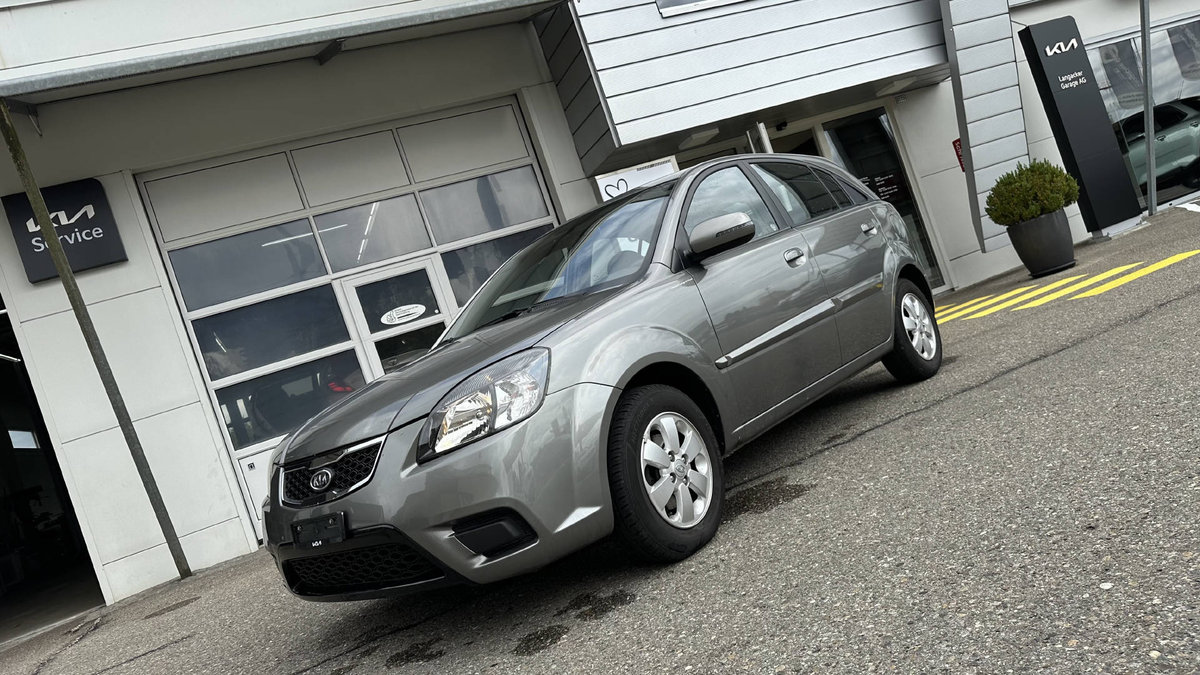 KIA Rio 1.4 16V Seven gebraucht für CHF 3'200,