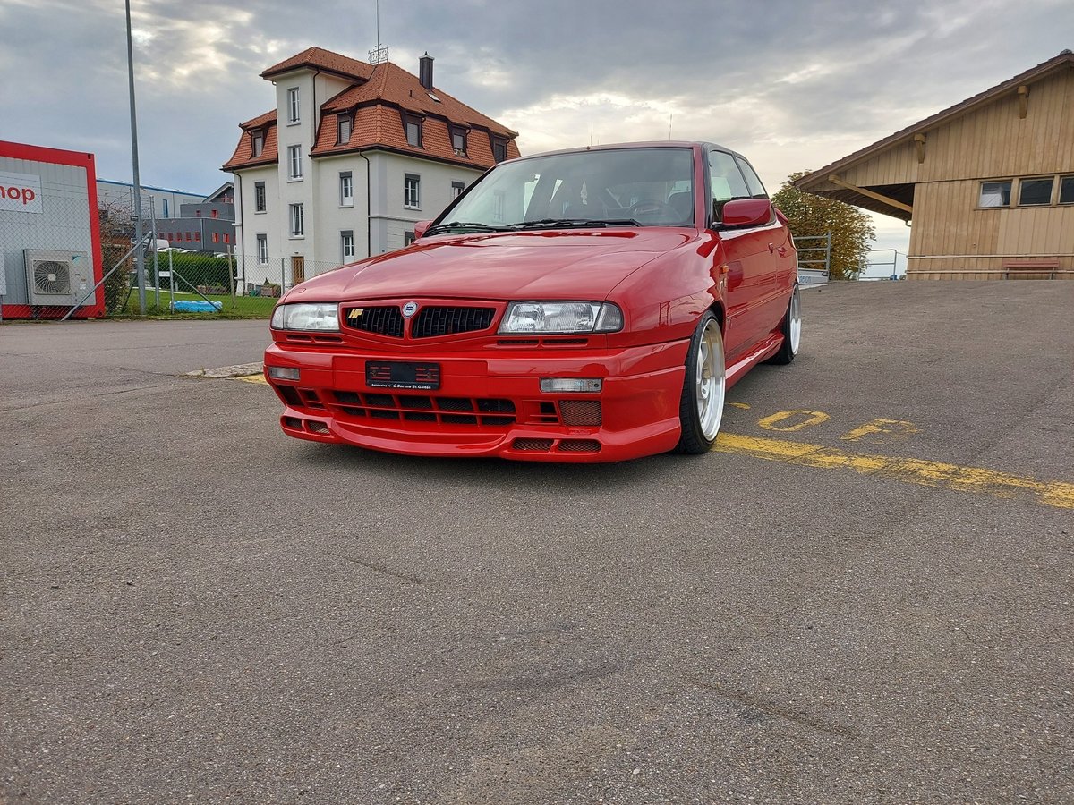 LANCIA Delta HPE 2.0 16V HF gebraucht für CHF 15'890,