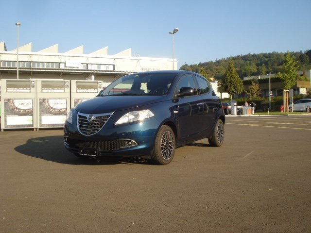 LANCIA Ypsilon 0.9 30th Anniversar gebraucht für CHF 5'678,