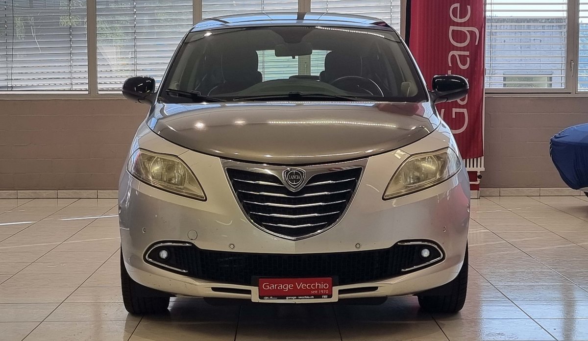 LANCIA Ypsilon 0.9 TwinAir Platinu gebraucht für CHF 2'490,