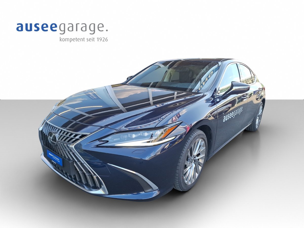 LEXUS ES 300h Excellence gebraucht für CHF 58'850,