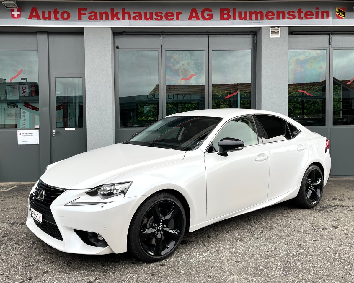 LEXUS IS 200t Sport Automatic gebraucht für CHF 27'900,