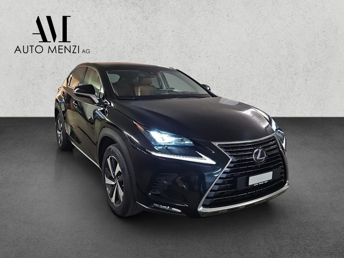 LEXUS NX 300h Excellence gebraucht für CHF 33'800,