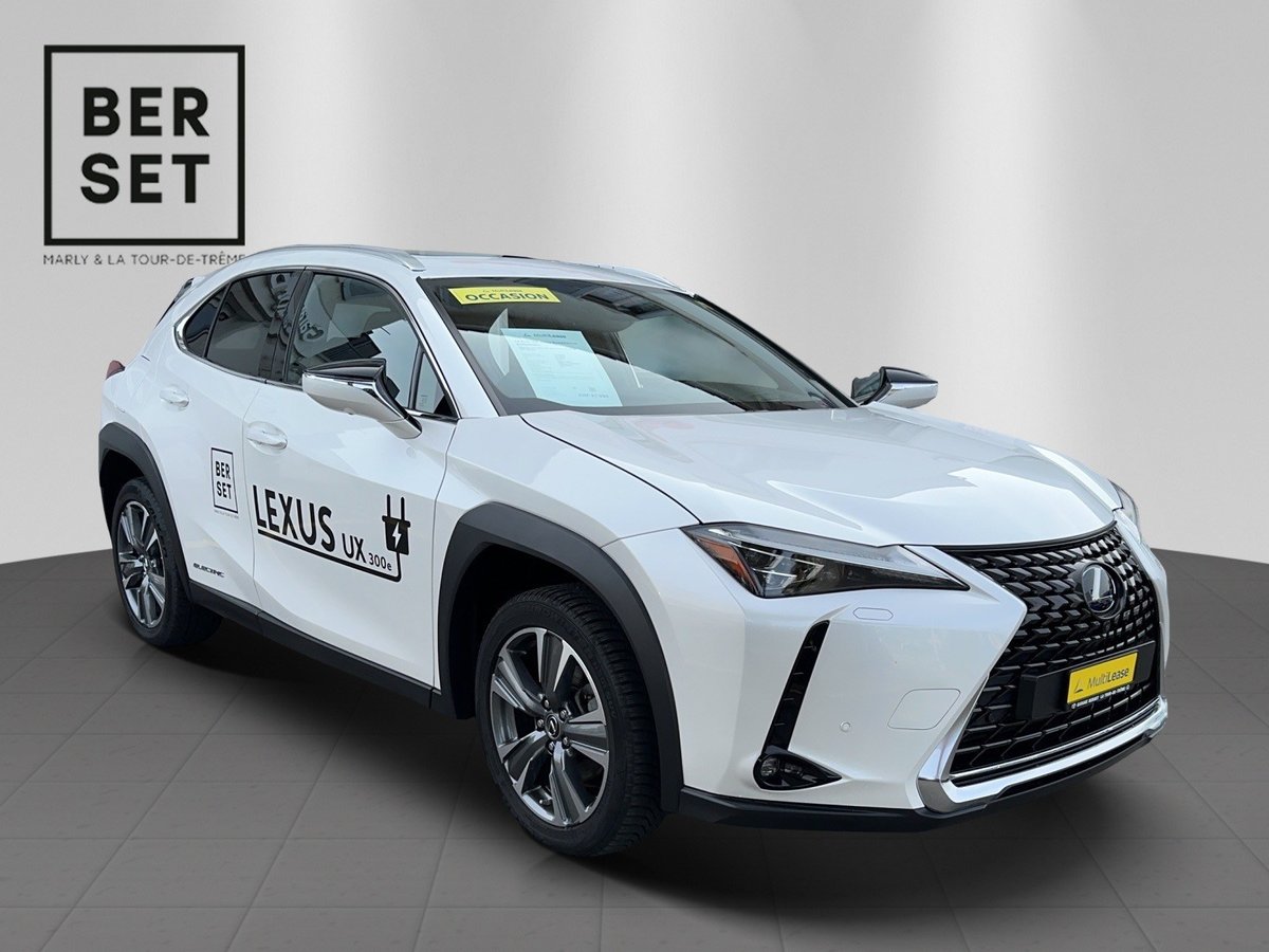 LEXUS UX 300e Excellence Automatic gebraucht für CHF 33'000,