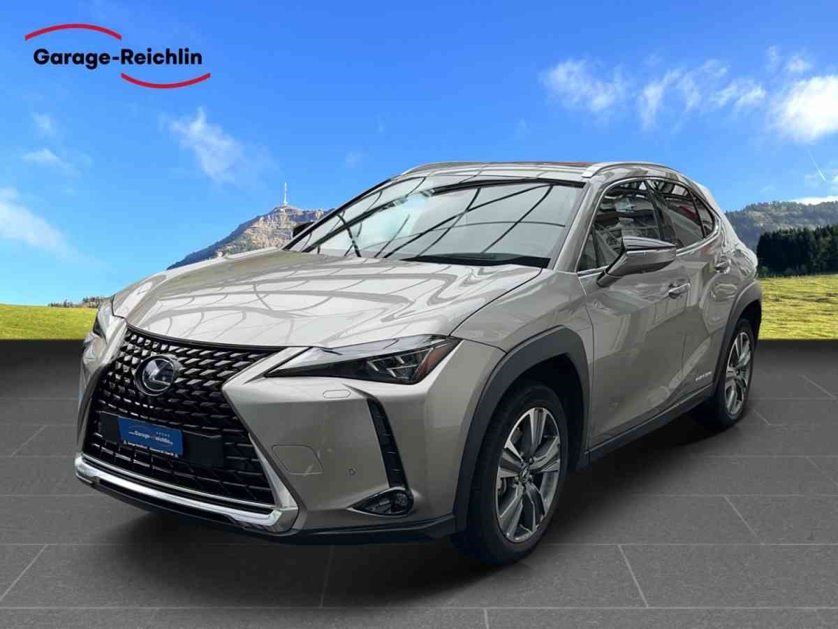 LEXUS UX 300e excellence elektrisc gebraucht für CHF 36'900,