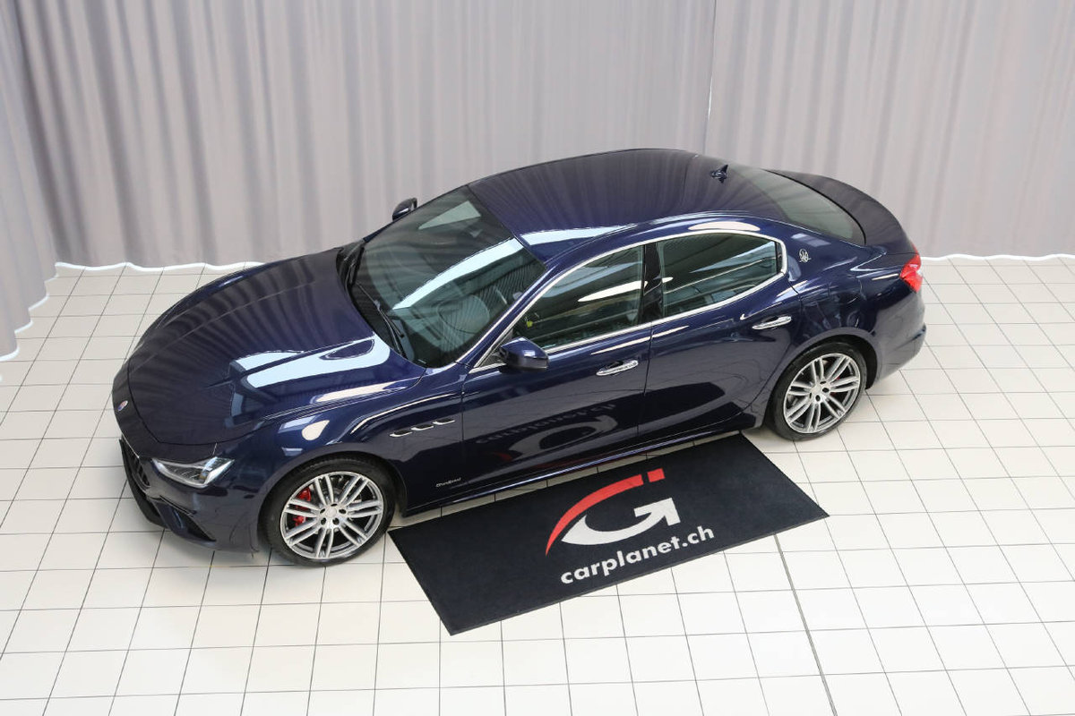 MASERATI Ghibli 3.0 V6 S GranSport gebraucht für CHF 45'990,