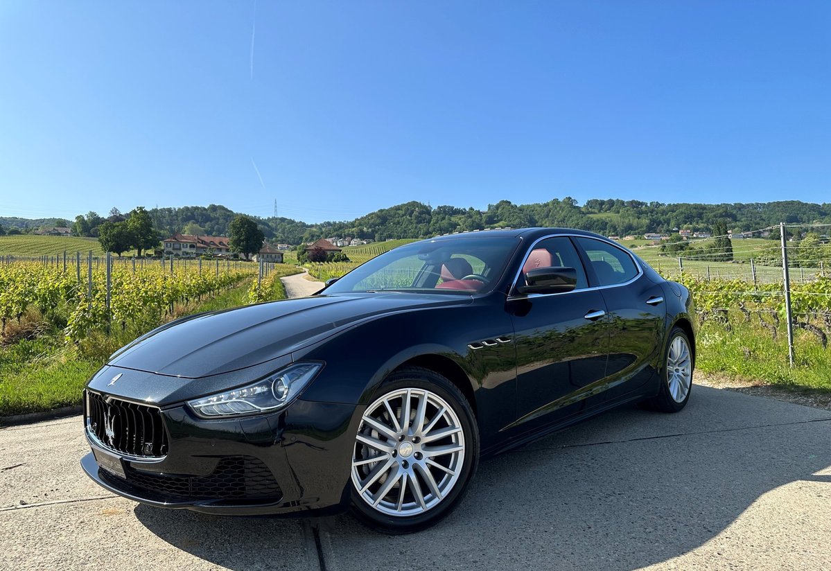 MASERATI Ghibli D 3.0 V6 Automatic gebraucht für CHF 33'400,