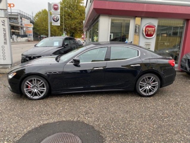 MASERATI Ghibli D 3.0 V6 gebraucht für CHF 29'900,