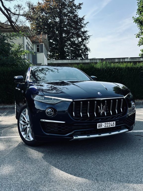 MASERATI Levante 3.0 V6 GranLusso gebraucht für CHF 66'000,