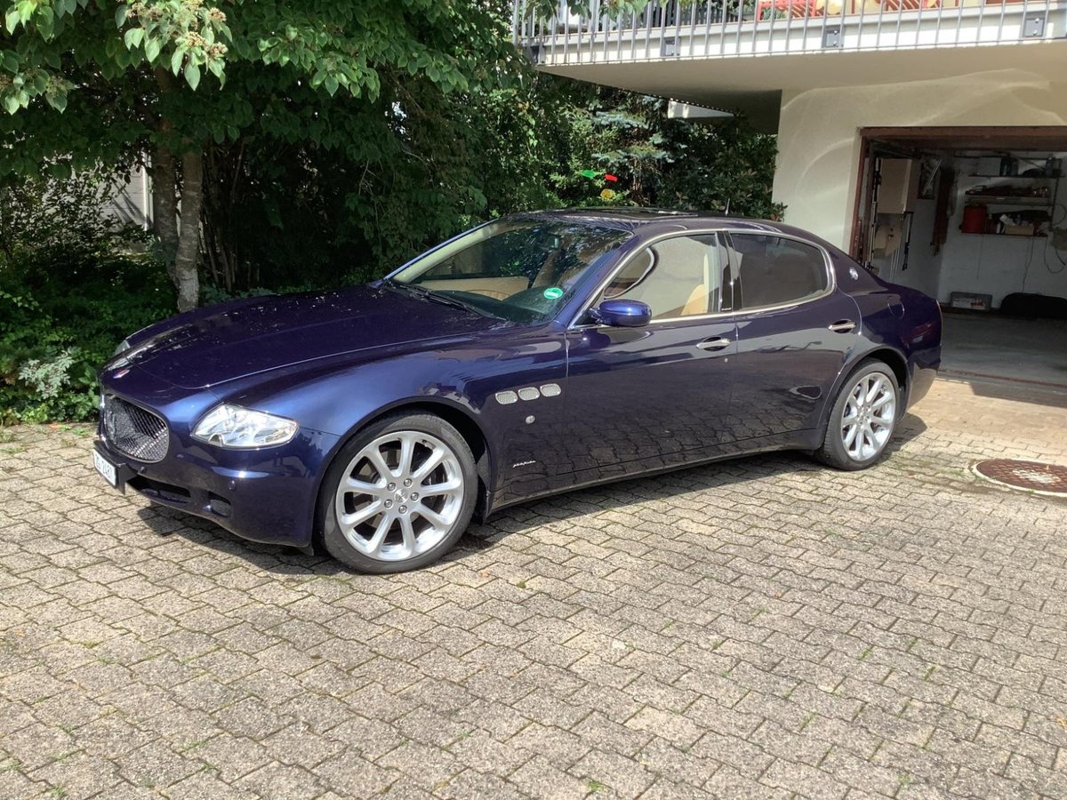 MASERATI Quattroporte 4.2 V8 Execu gebraucht für CHF 14'990,