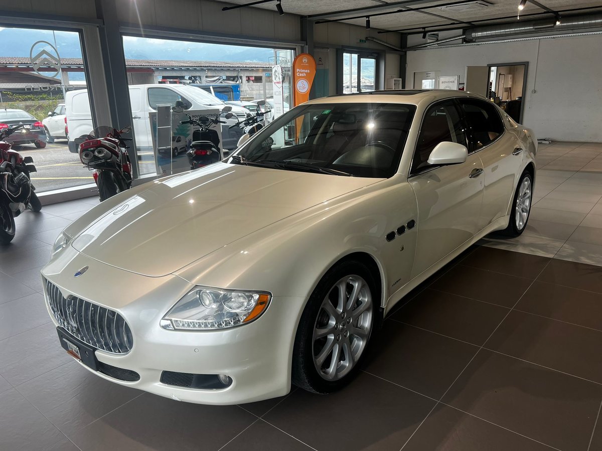 MASERATI Quattroporte 4.7 V8 S Aut gebraucht für CHF 33'900,