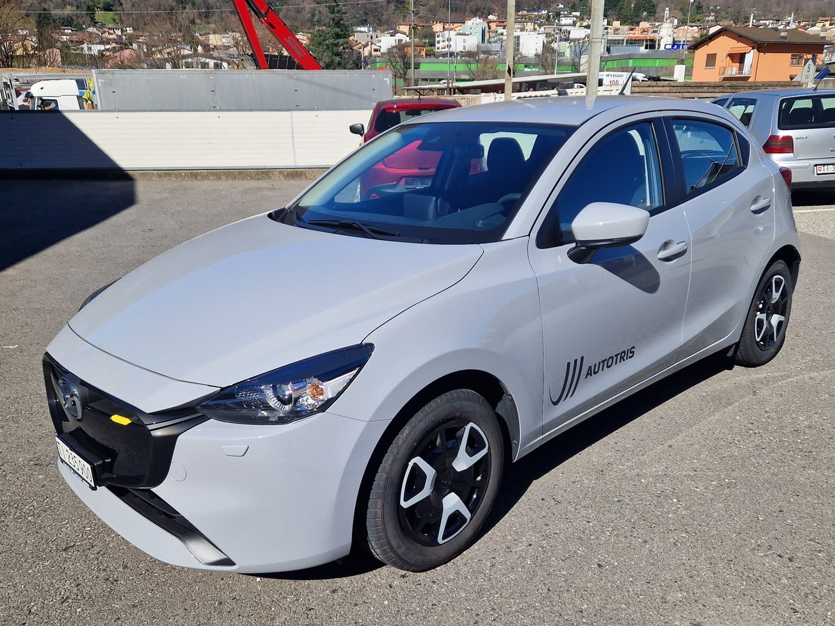 MAZDA 2 SKYACTIV