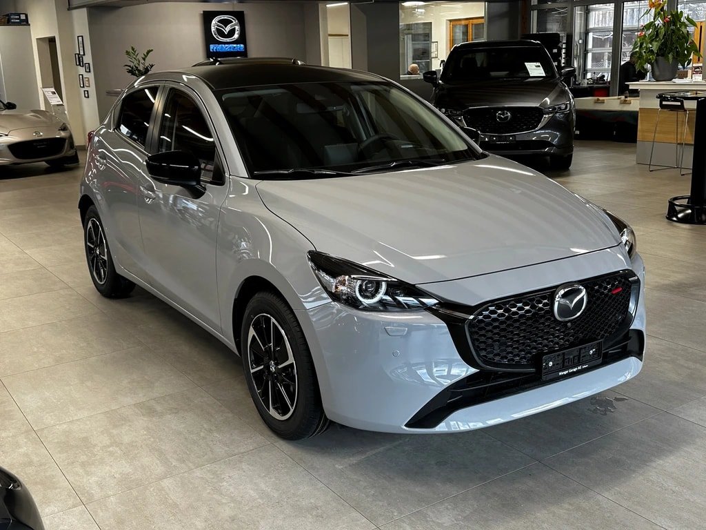 MAZDA 2 SKYACTIV