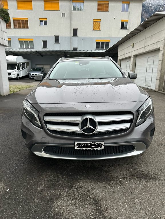 MERCEDES