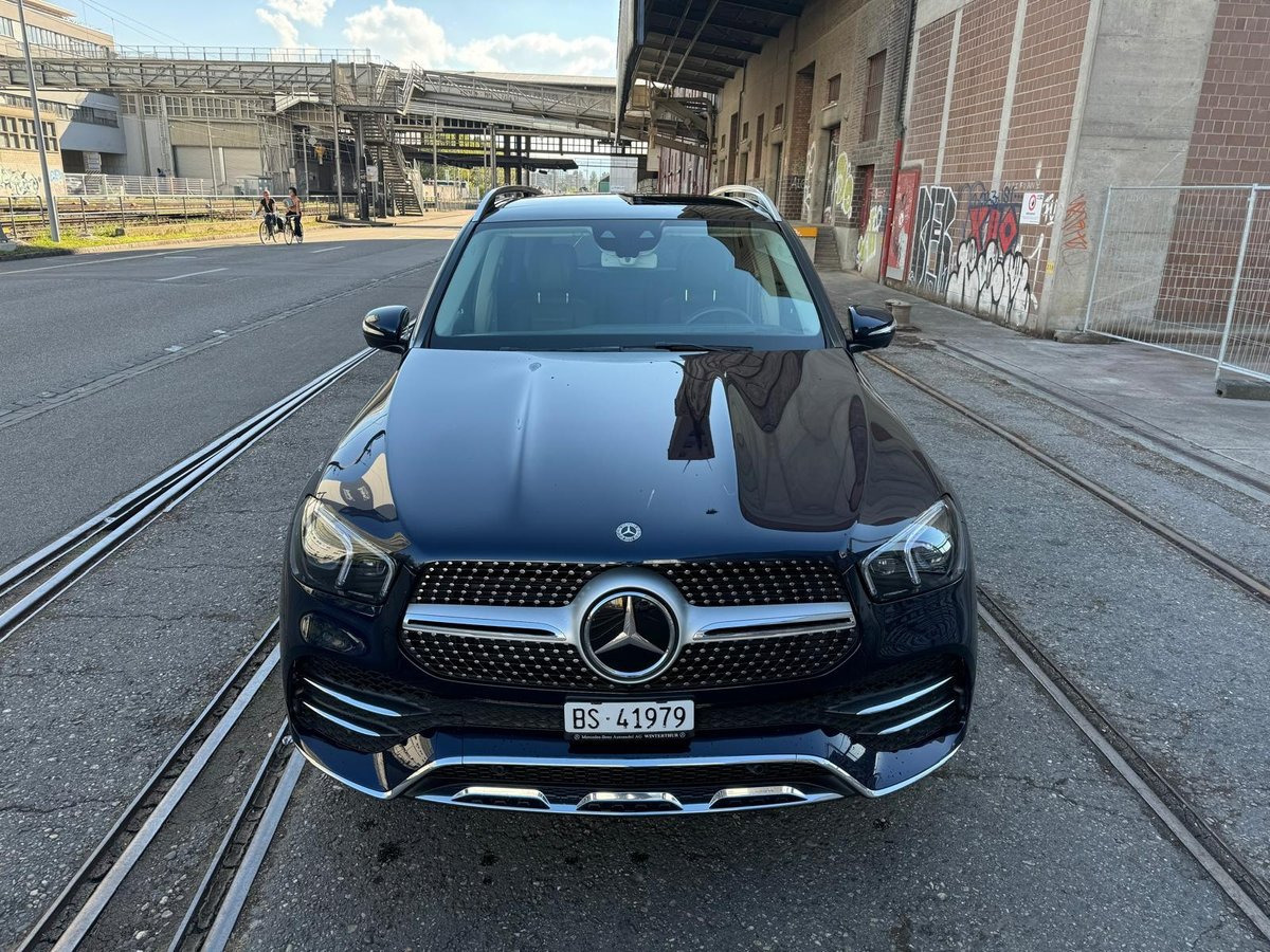 MERCEDES