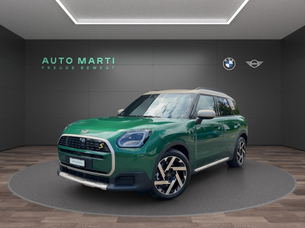 MINI Countryman SE ALL 4 neu für CHF 63'200,