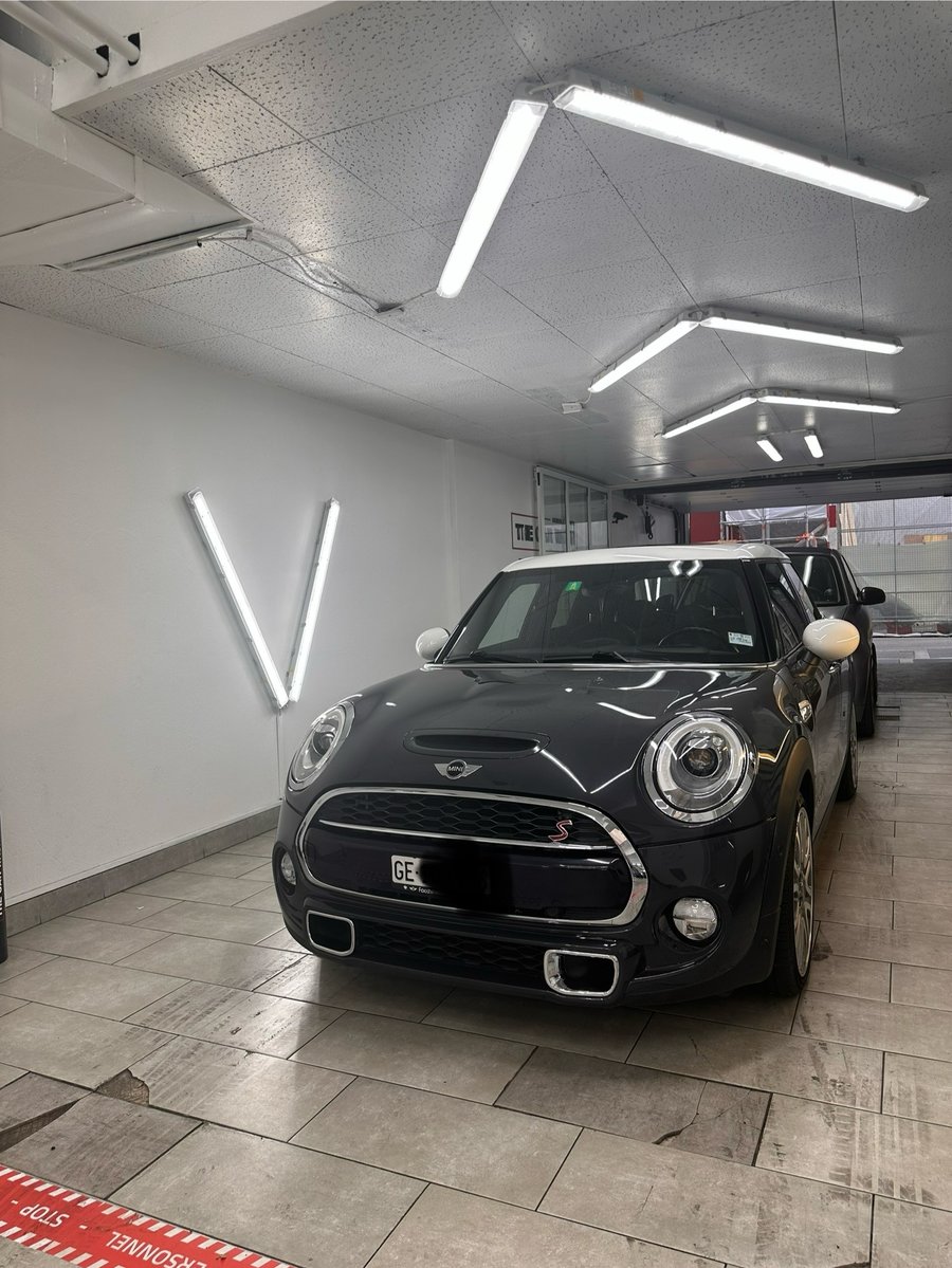 MINI Mini F55 2.0i Cooper S SAG gebraucht für CHF 17'500,