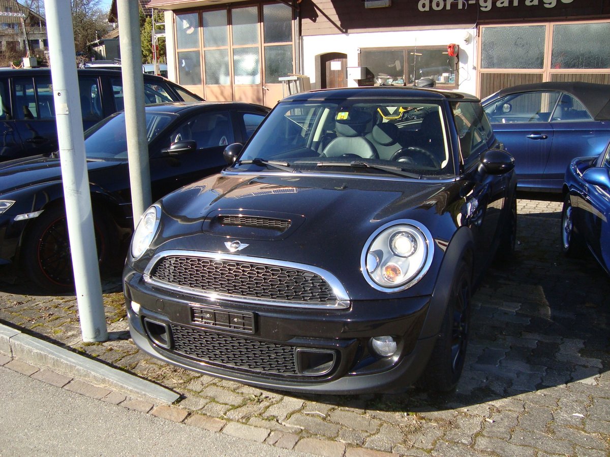 MINI Cooper S gebraucht für CHF 8'900,