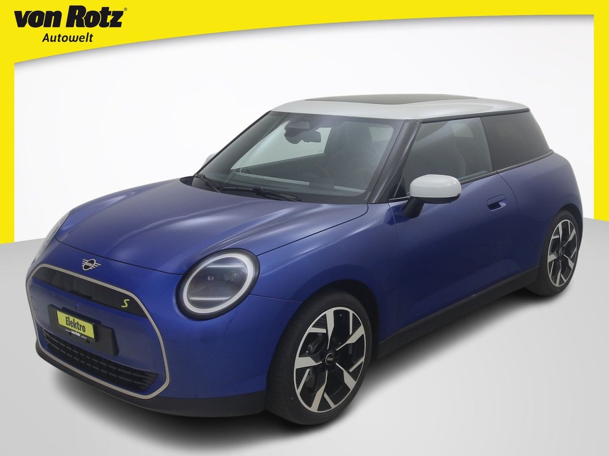 MINI MINI Cooper SE Favoured Trim neu für CHF 39'800,