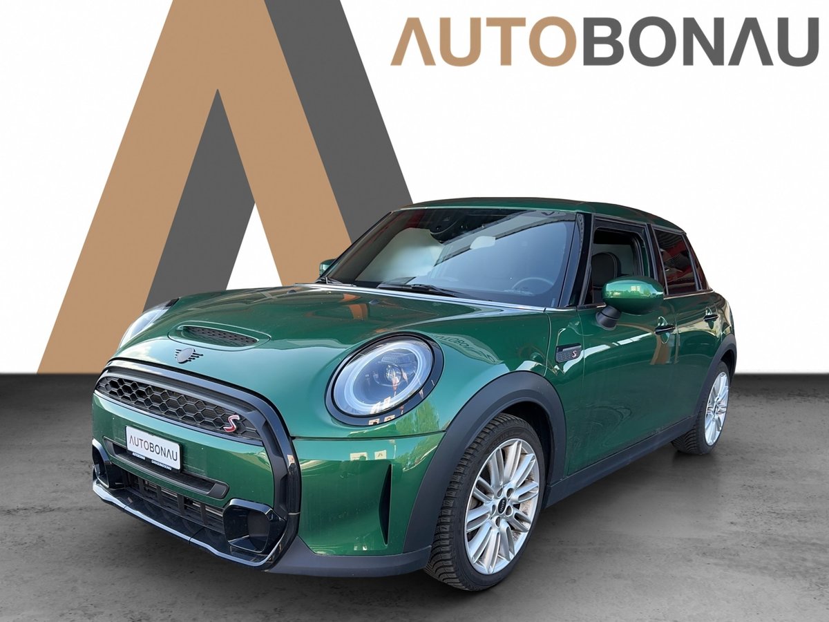 MINI Mini F55 2.0i Cooper S SDKG gebraucht für CHF 27'990,