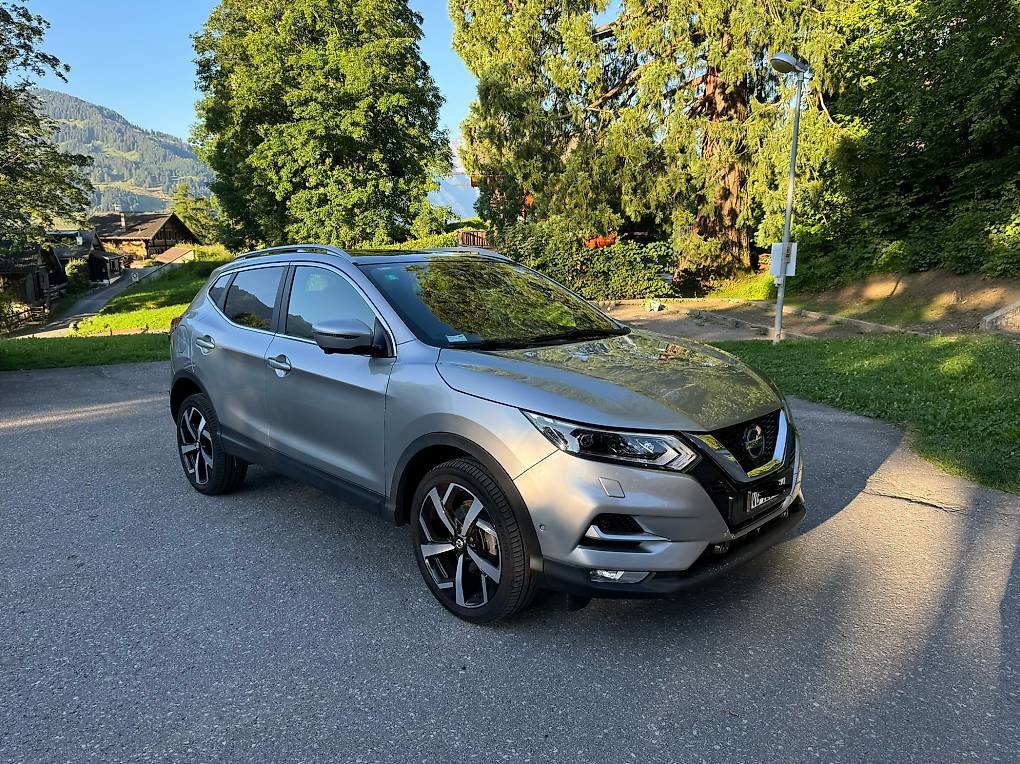 NISSAN Qashqai 1.7 dCi Tekna 4x4 gebraucht für CHF 13'600,