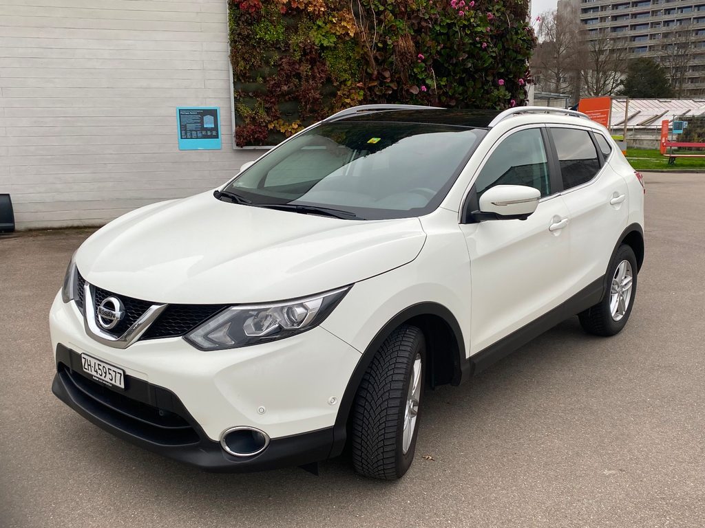 NISSAN Qashqai 1.6 dCi Tekna gebraucht für CHF 11'900,