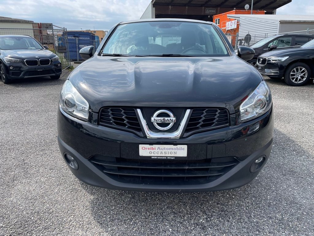 NISSAN Qashqai 2.0 4WD acenta gebraucht für CHF 7'990,