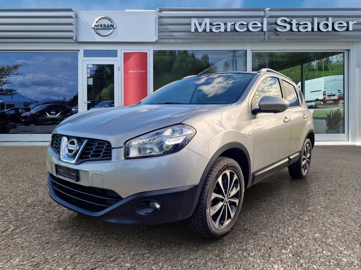 NISSAN Qashqai 2.0 4WD i