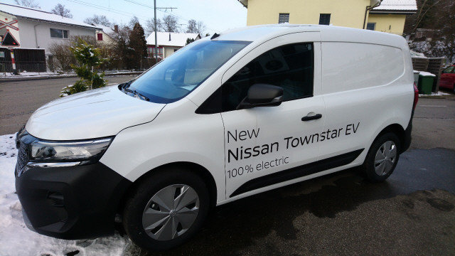 NISSAN Townstar VAN EV 45kWh Acent vorführwagen für CHF 39'500,