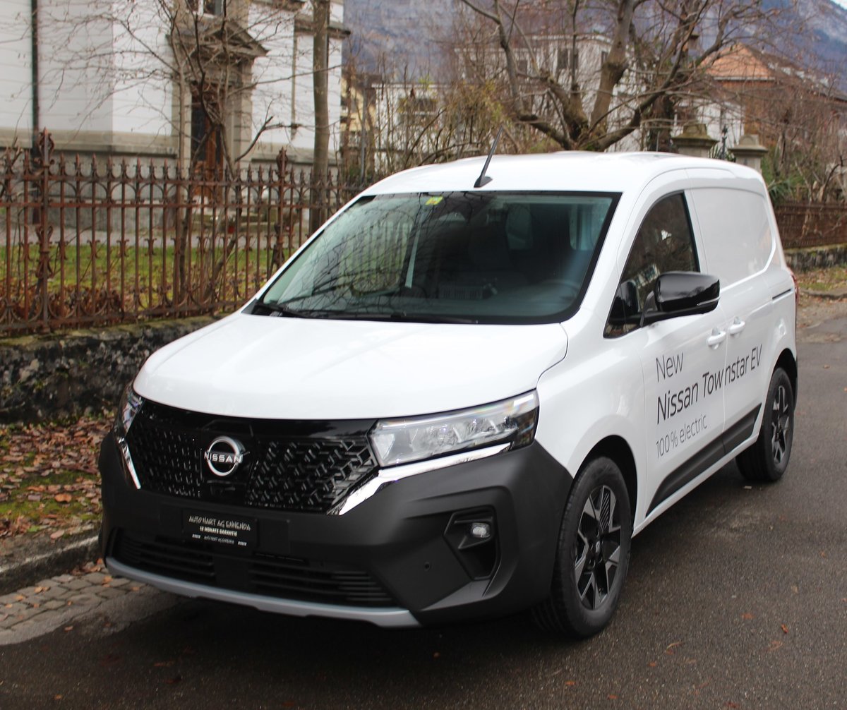 NISSAN TOWNSTAR EV 45kWh L1H1 Tekn vorführwagen für CHF 35'650,