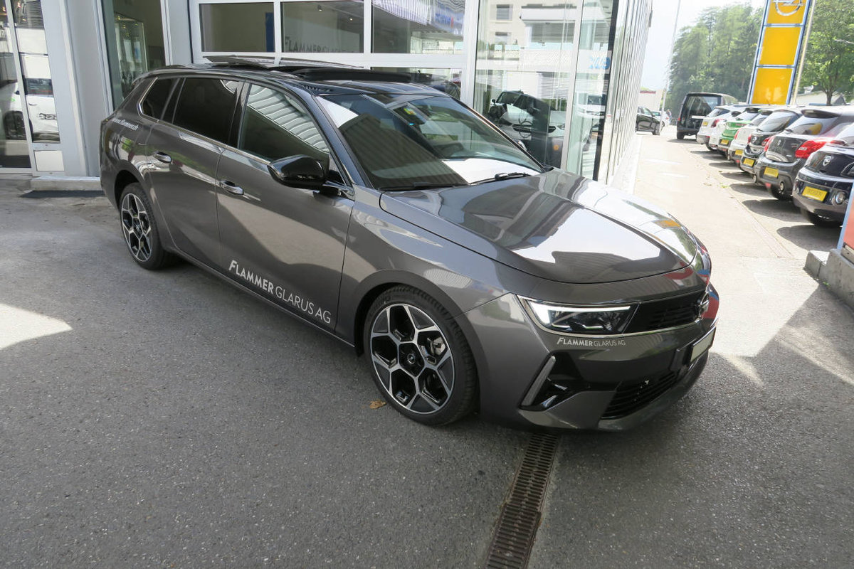 OPEL Astra Sports Tourer 1.6 T PHE gebraucht für CHF 39'900,