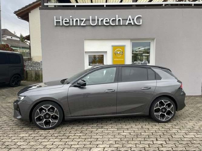 OPEL Astra 1.2 T 130 Swiss Plus gebraucht für CHF 33'900,