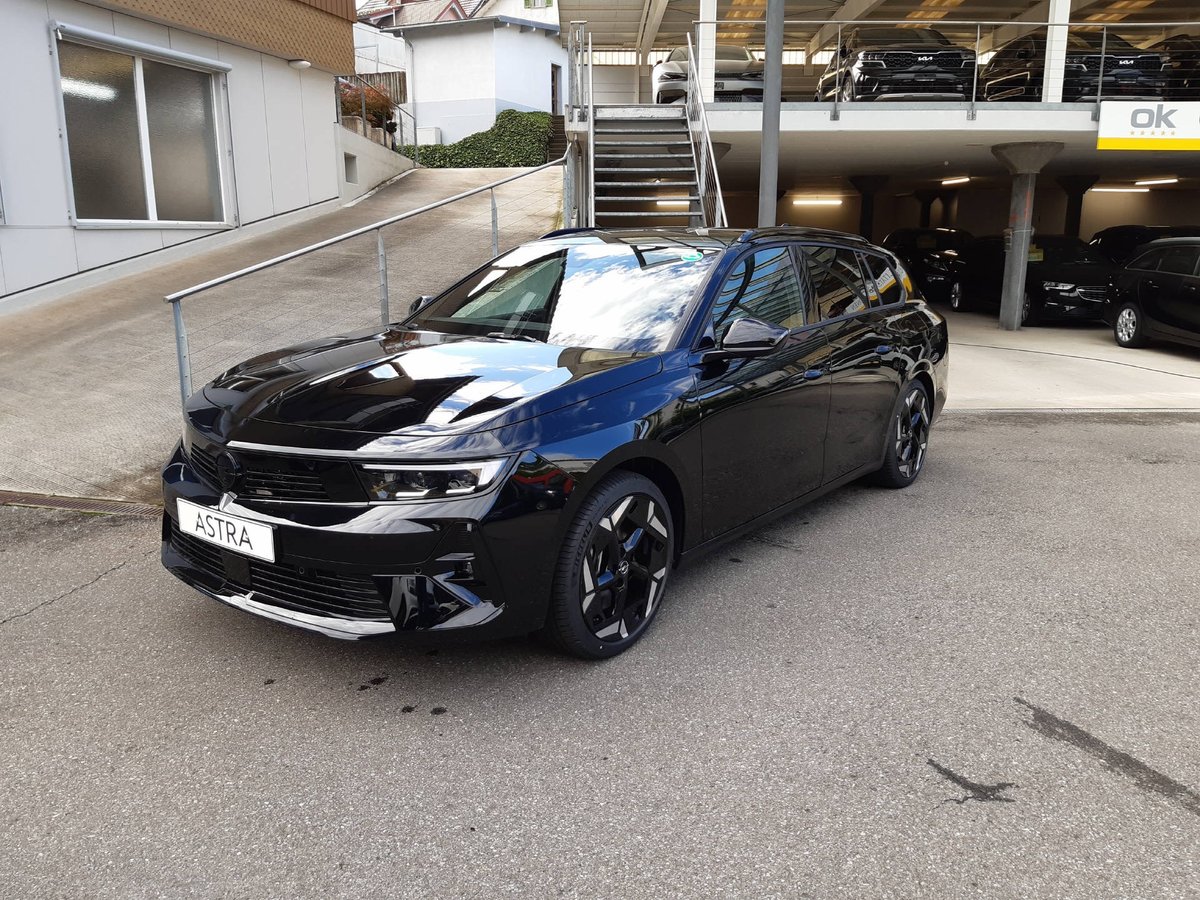 OPEL Astra Sports Tourer 1.6 T PHE neu für CHF 49'790,