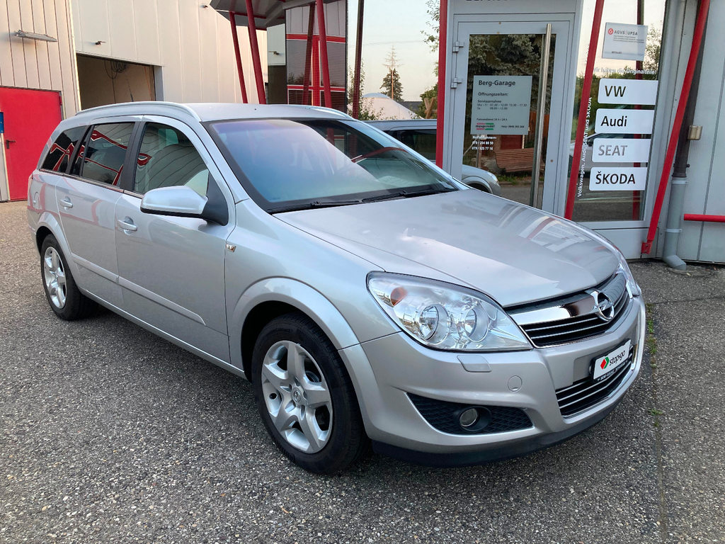 OPEL Astra Caravan 1.8i 16V 140 En gebraucht für CHF 7'500,