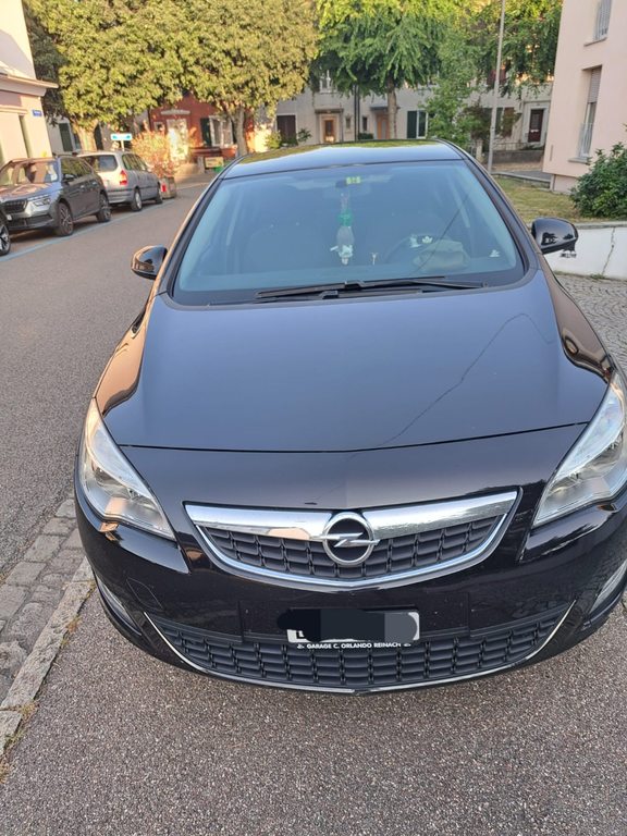 OPEL Astra 1.6 ecoTEC gebraucht für CHF 3'500,