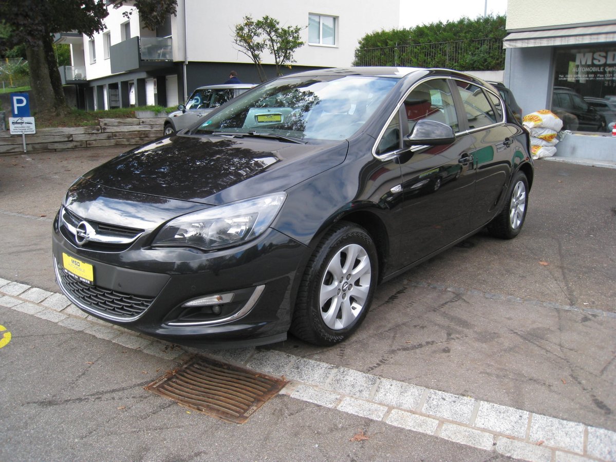 OPEL Astra 1.4i 16V Turbo Cosmo gebraucht für CHF 5'500,