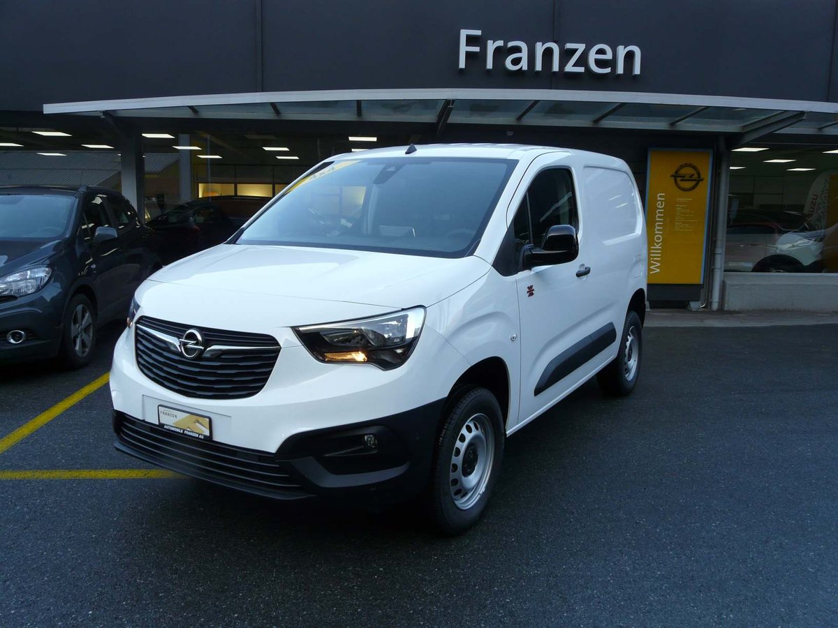 OPEL Combo Cargo 2.4 t 1.5 D Enjoy vorführwagen für CHF 41'900,