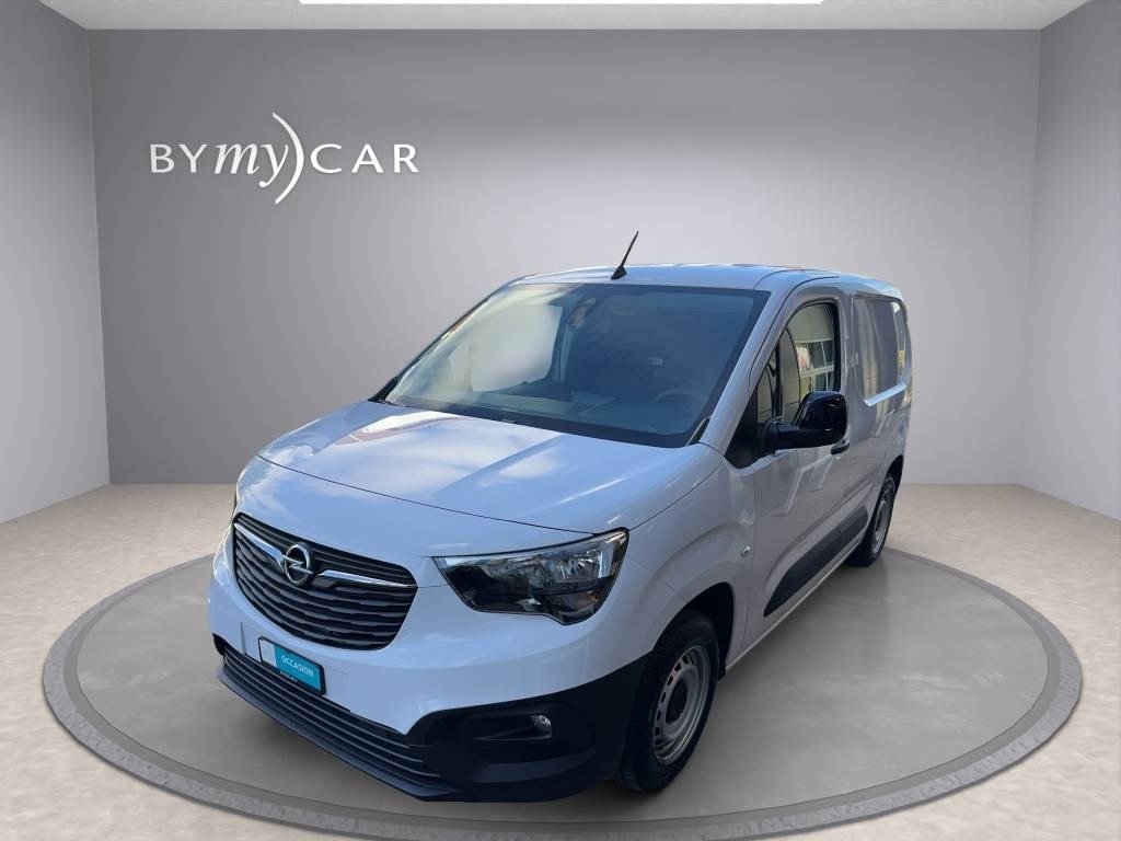 OPEL Combo Cargo 1.2 start/stop gebraucht für CHF 24'158,