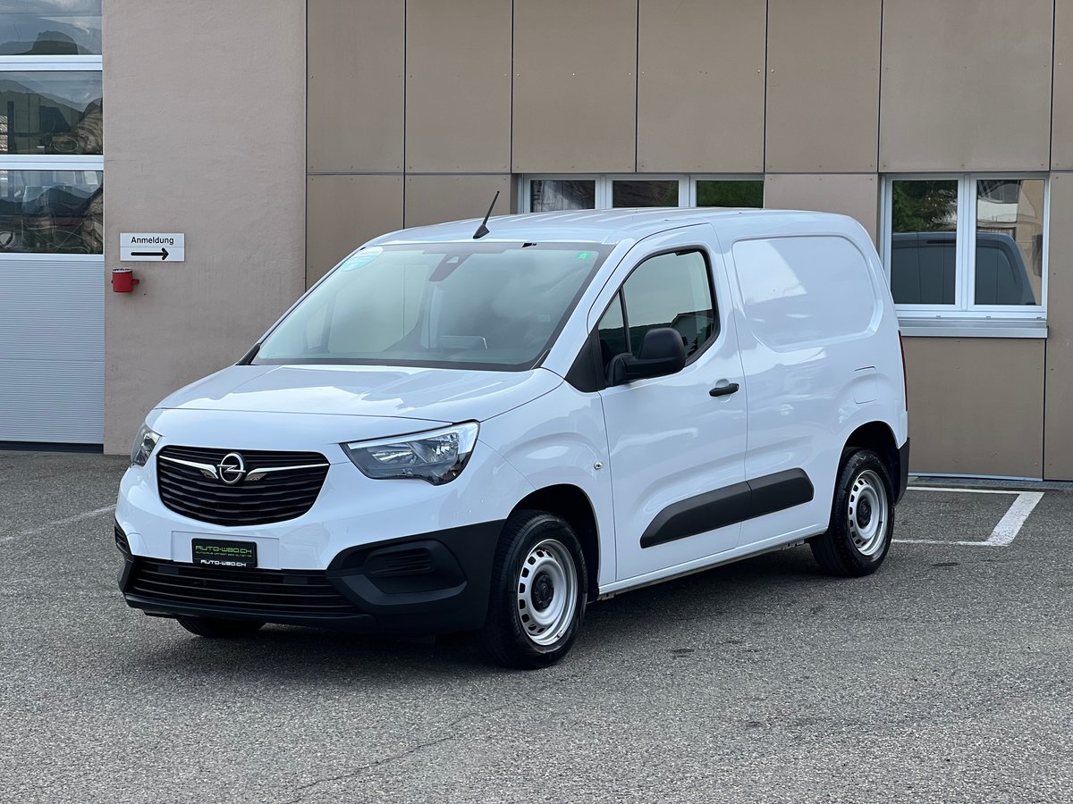 OPEL Combo E Cargo 1.2 gebraucht für CHF 19'850,