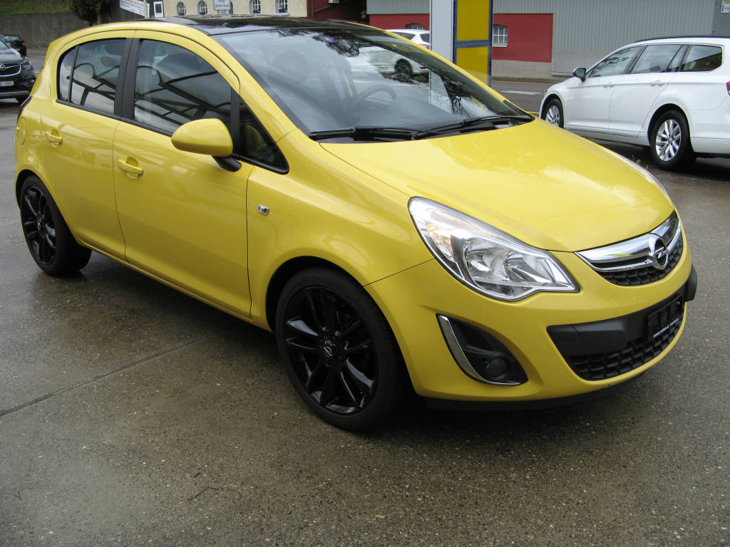 OPEL Corsa 1.4i 16V TP Color Ed. gebraucht für CHF 4'500,